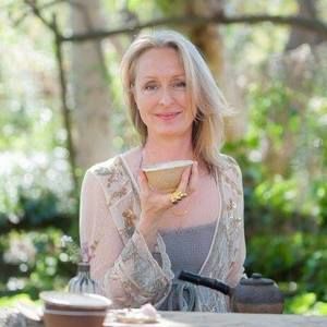 Meet your Posher, Dawn